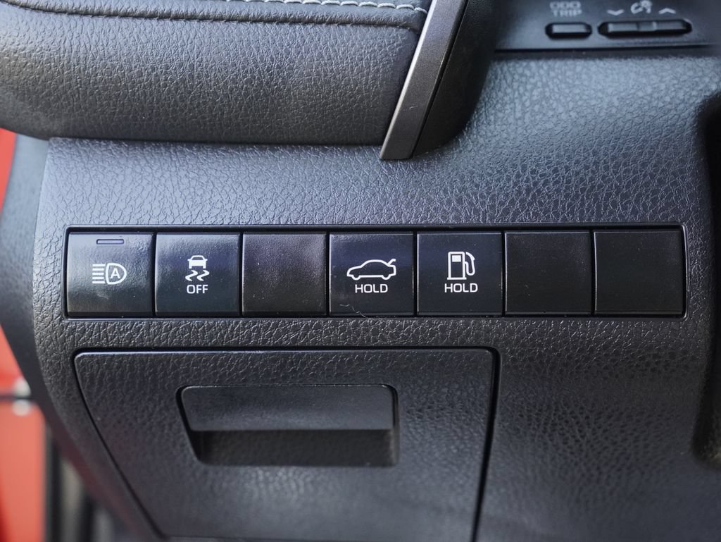 Used 2023 Toyota Camry SE FWD image 13