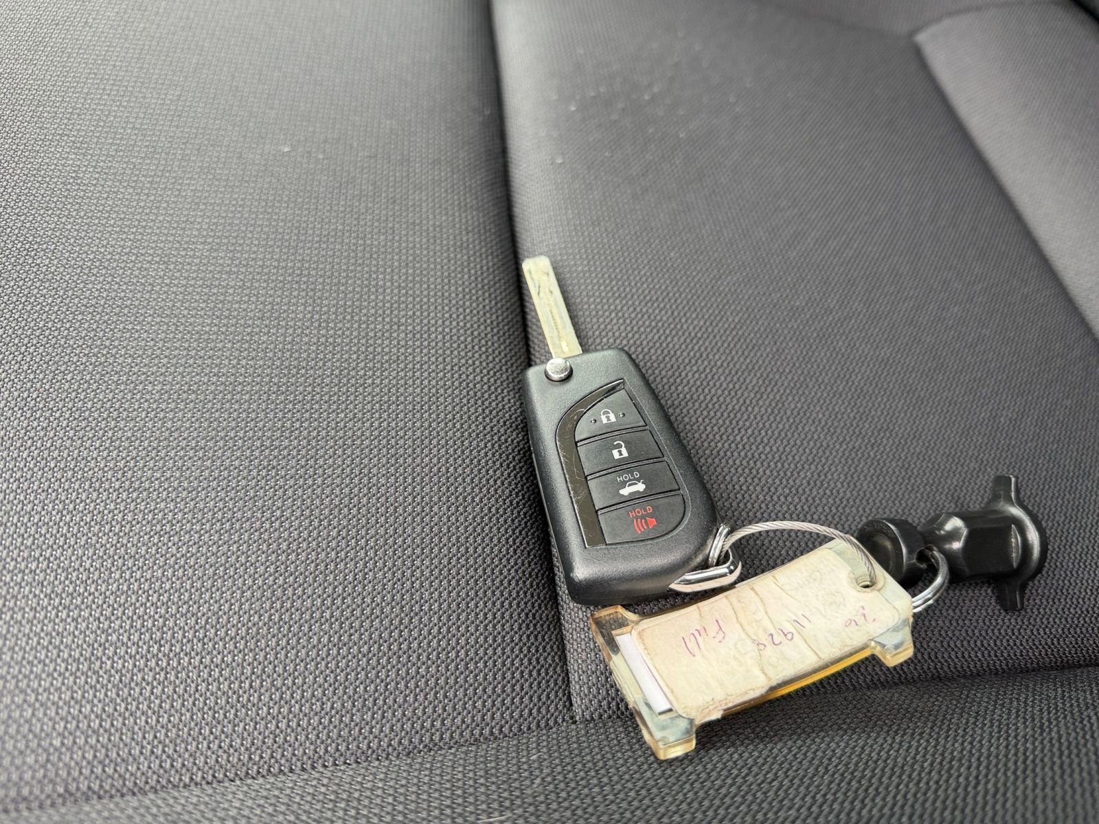 Used 2025 Toyota Corolla LE image 21