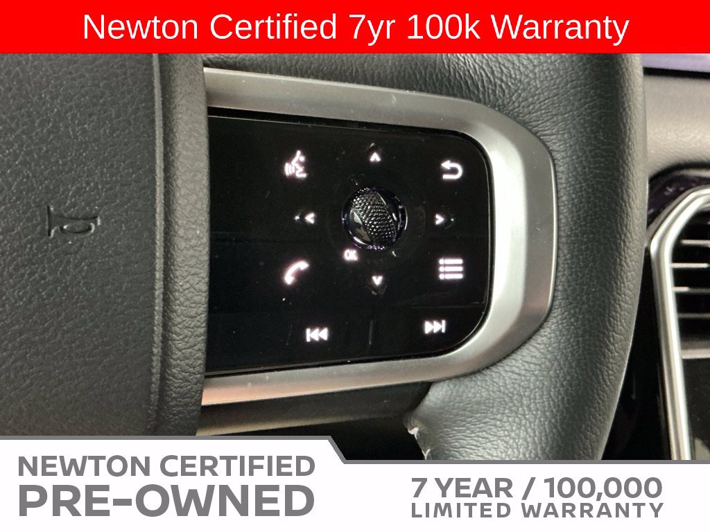 Used 2025 Nissan Armada SV RWD image 36