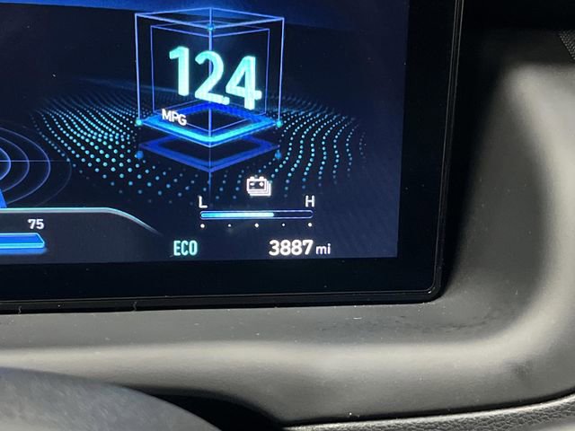 Used 2024 Hyundai Tucson Limited image 6