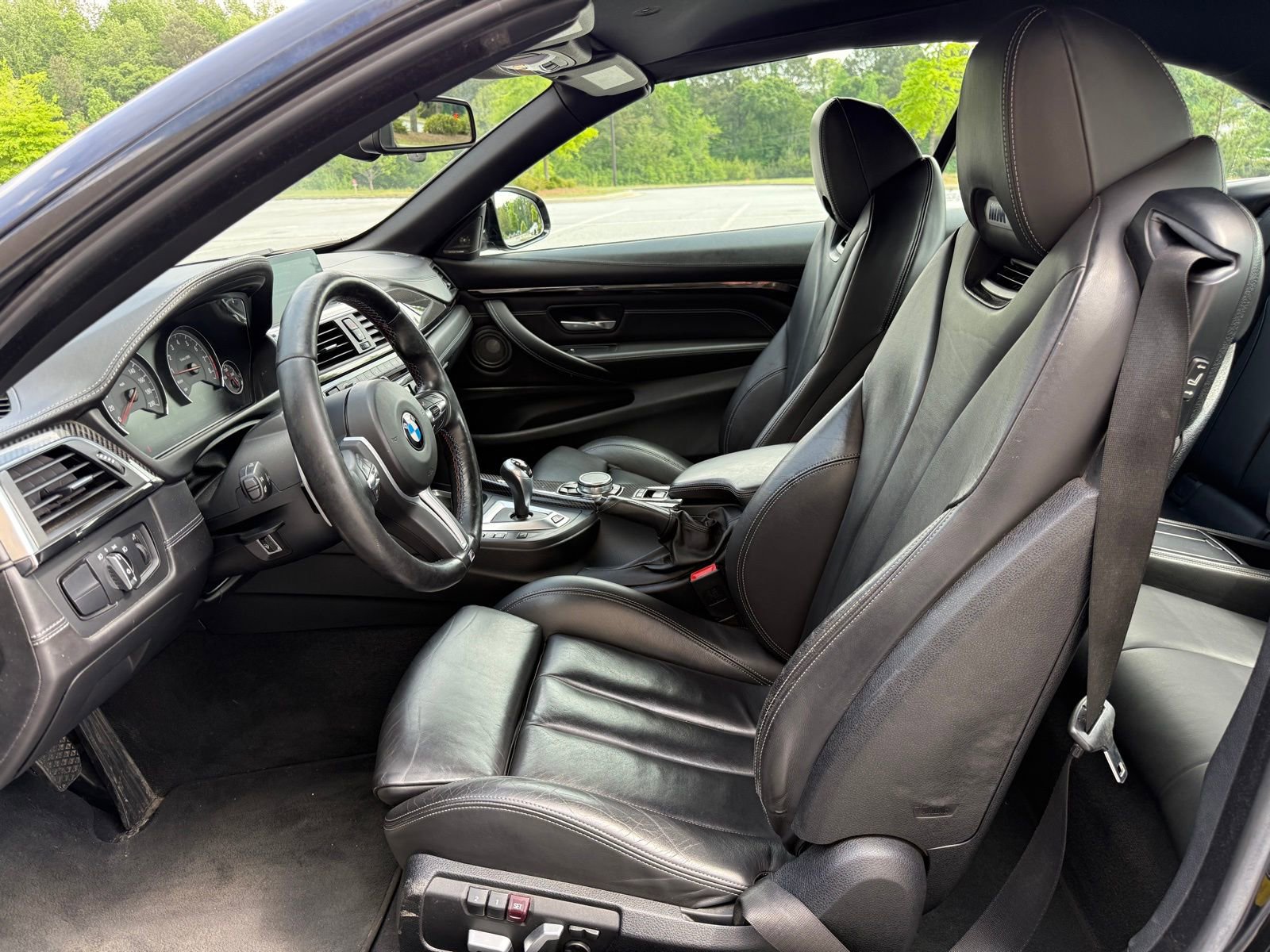 Used 2016 BMW M4 Convertible image 34