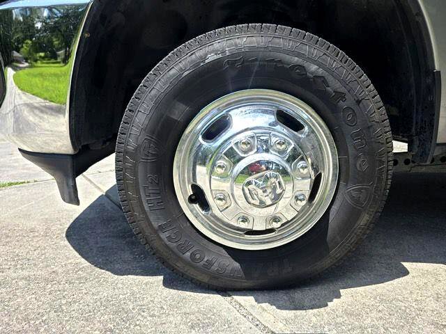 Used 2019 RAM 3500 Tradesman image 13