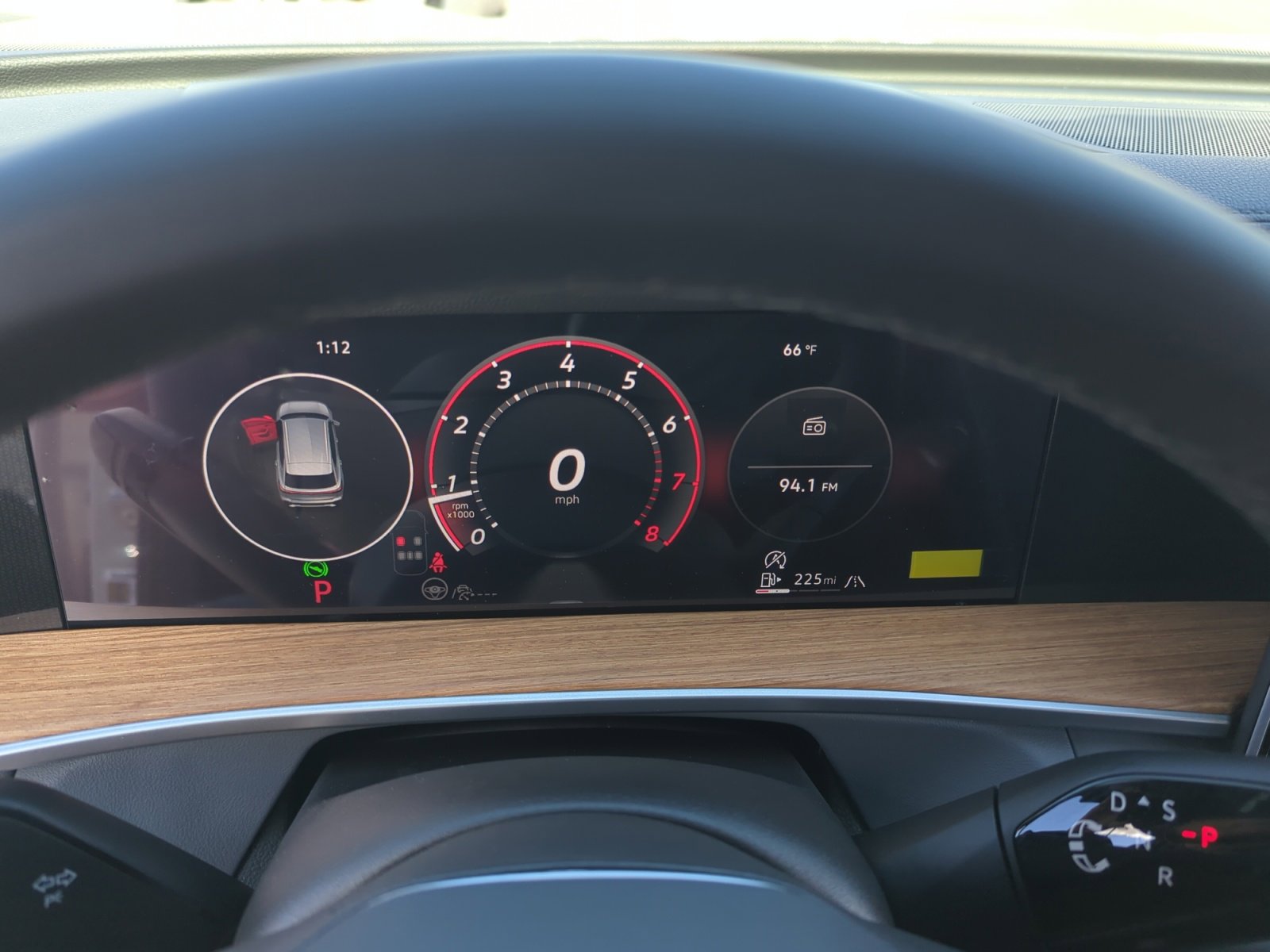 New 2026 Volkswagen Tiguan SEL R-Line image 10