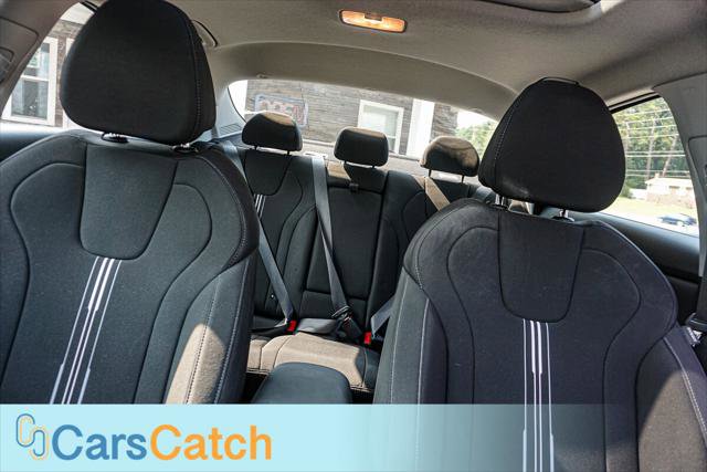 Used 2025 Hyundai Elantra SEL image 21