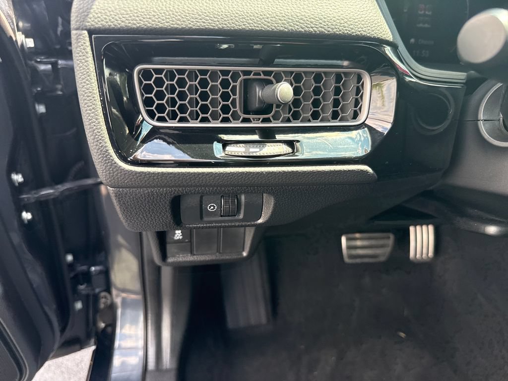 Certified 2025 Honda Civic Sport image 15