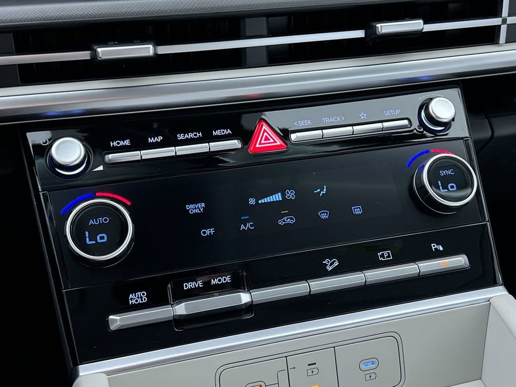 New 2026 Hyundai Santa Fe SE FWD image 20