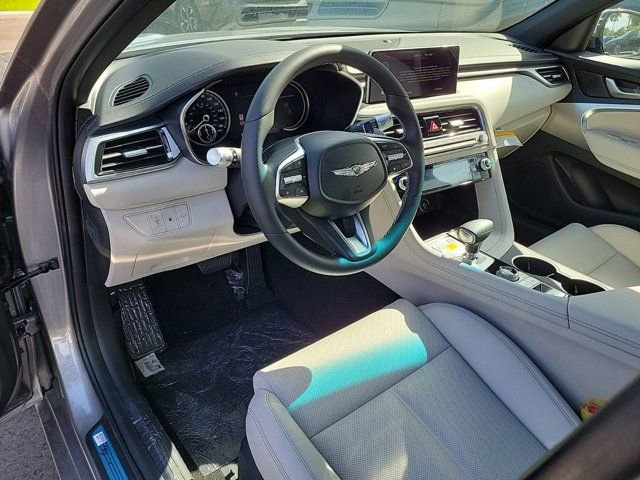 Used 2025 Genesis G70 2.5T RWD image 17