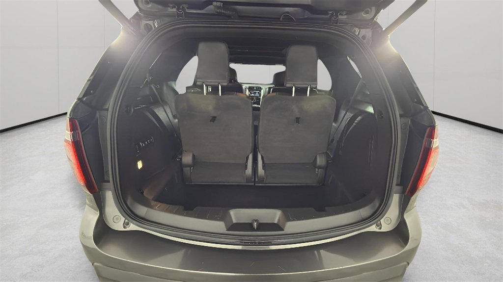 Used 2015 Ford Explorer Sport w/ Equipment Group 401A image 33