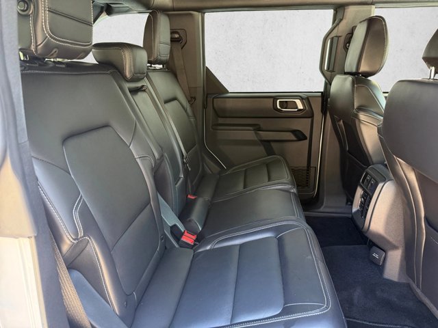 Used 2025 Ford Bronco Outer Banks AWD/4WD image 20