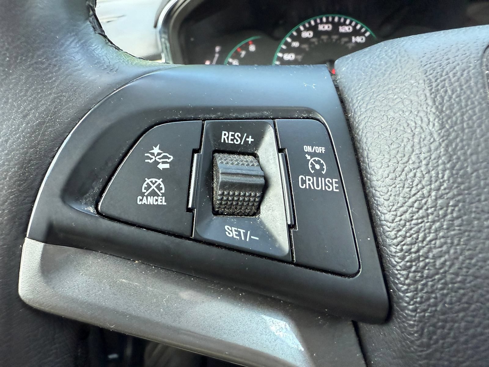 Certified 2020 Chevrolet Trax Premier AWD/4WD image 31