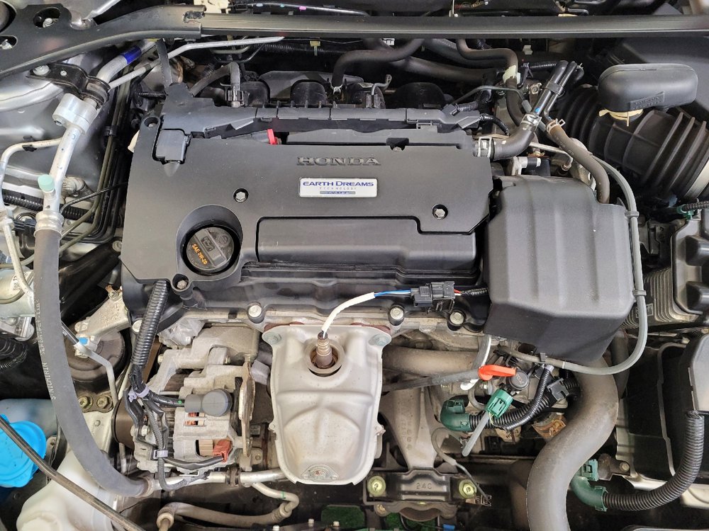 Used 2017 Honda Accord Sport image 30