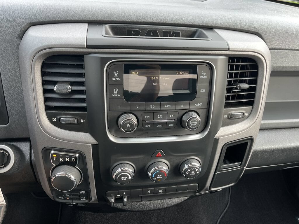 Used 2017 RAM 1500 Express AWD/4WD image 47