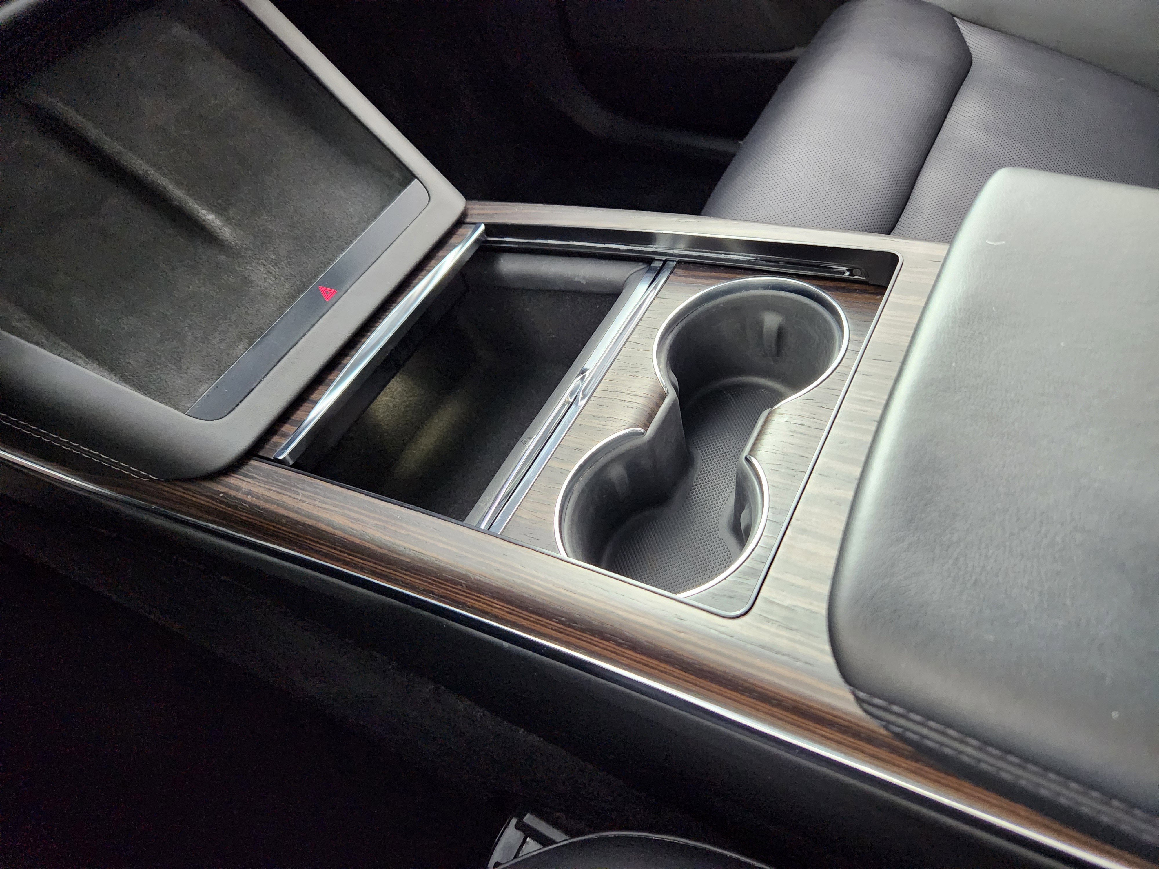 Used 2022 Tesla Model X image 26