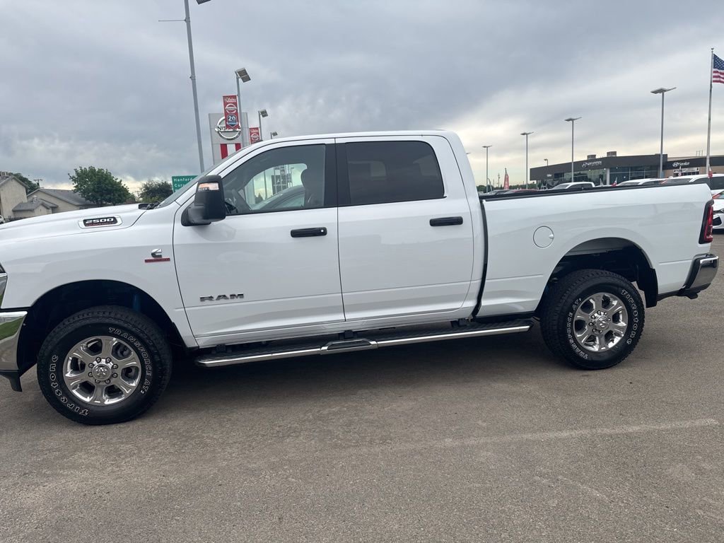 Used 2025 RAM 2500 Lone Star AWD/4WD image 3