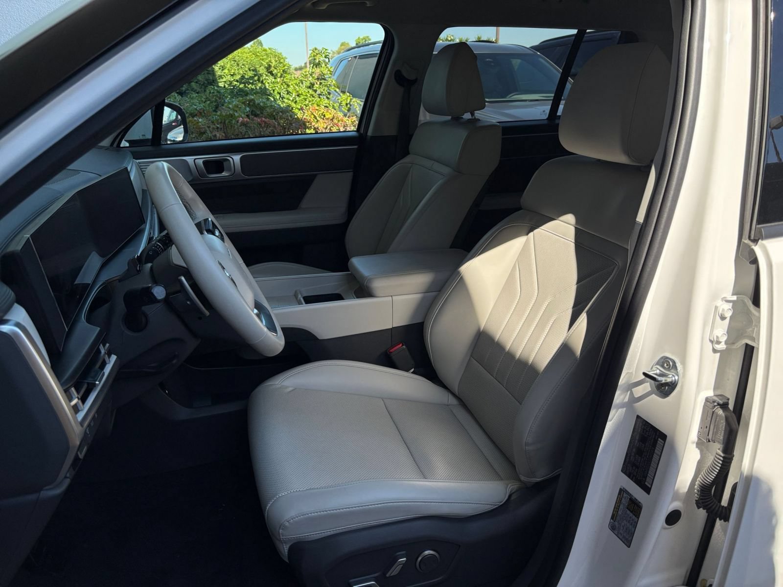 Used 2026 Hyundai Santa Fe SEL AWD/4WD image 39