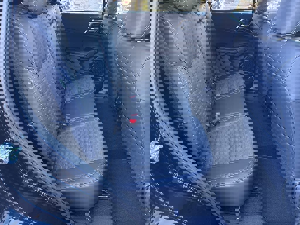 New 2025 Mitsubishi Outlander SE image 26