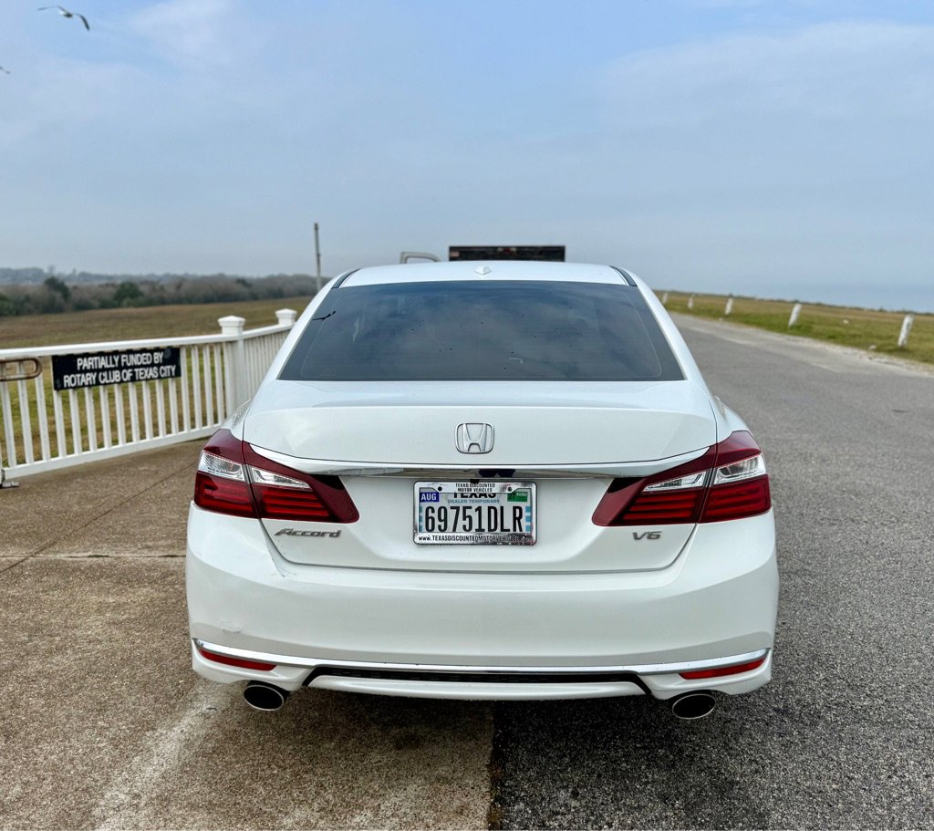 Used 2016 Honda Accord EX-L image 6
