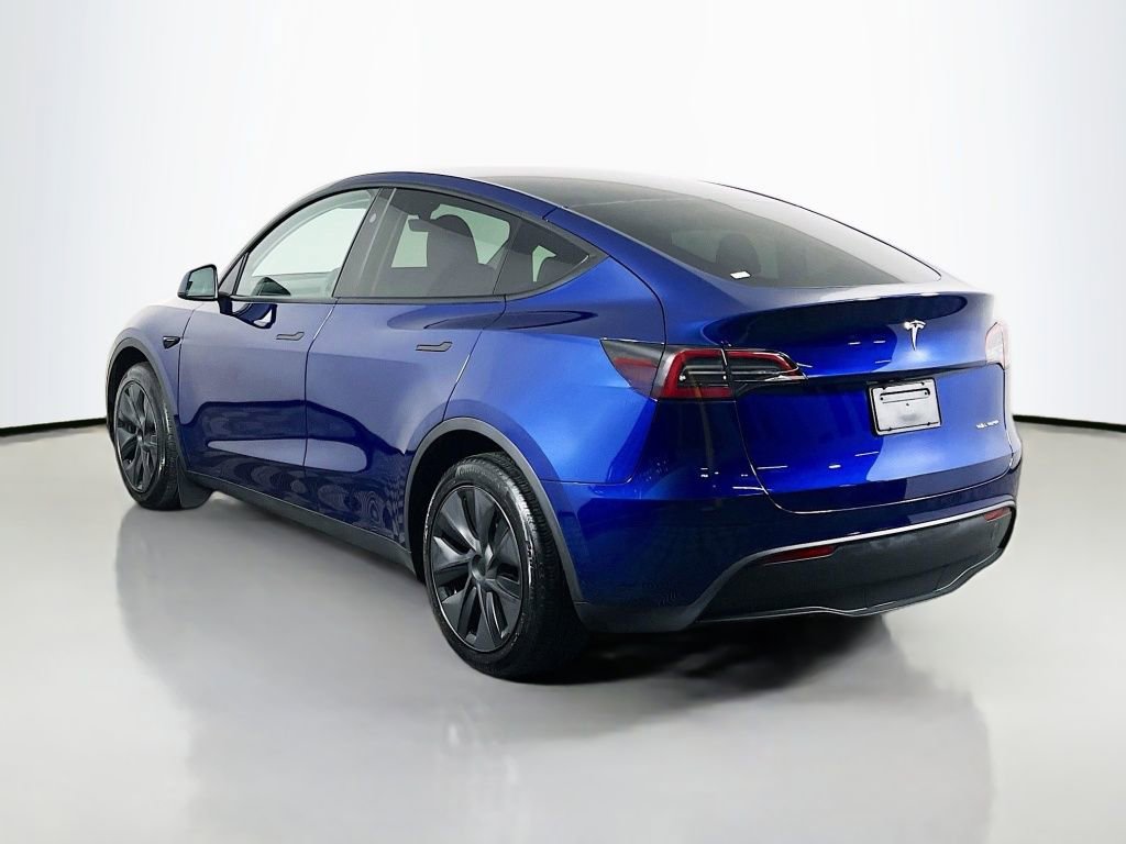 Used 2025 Tesla Model Y Long Range image 7