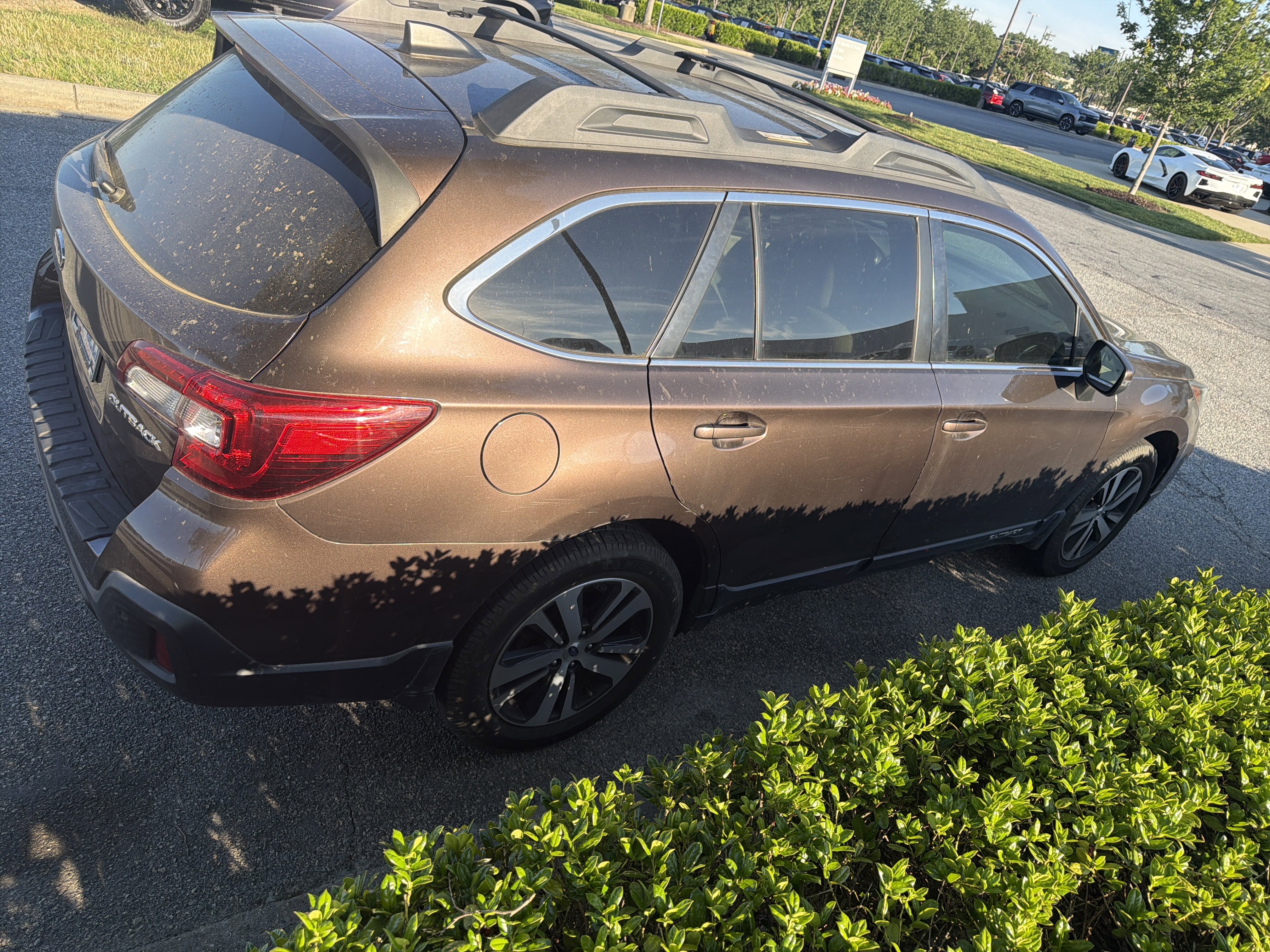 Used 2019 Subaru Outback 2.5i Limited w/ Popular Package #2 AWD/4WD image 11