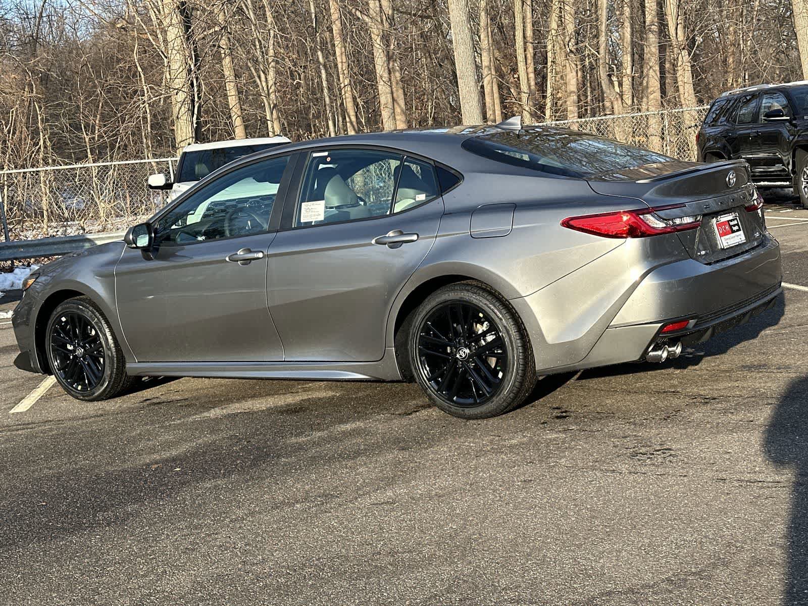Used 2026 Toyota Camry SE w/ Convenience Package FWD image 8