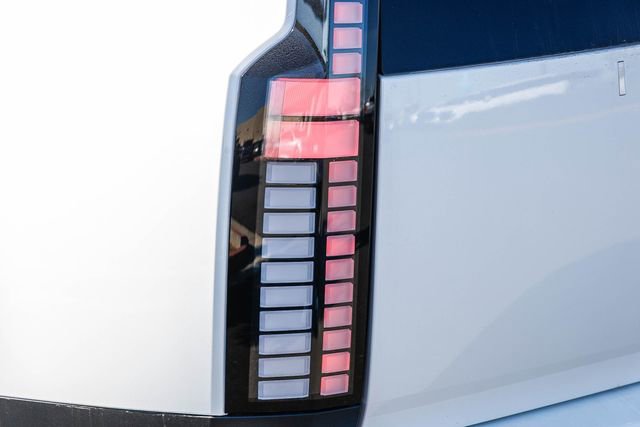 New 2026 Hyundai Ioniq 9 SE image 10