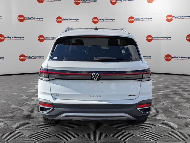 New 2026 Volkswagen Taos SE AWD/4WD image 6