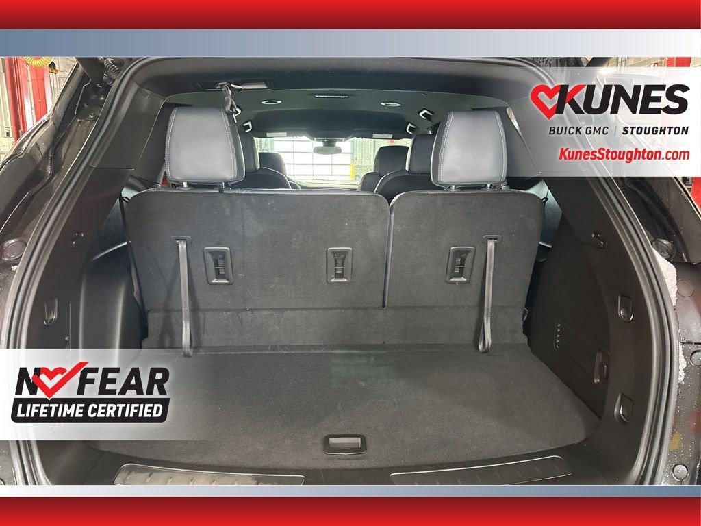 Used 2024 Buick Enclave Essence image 43
