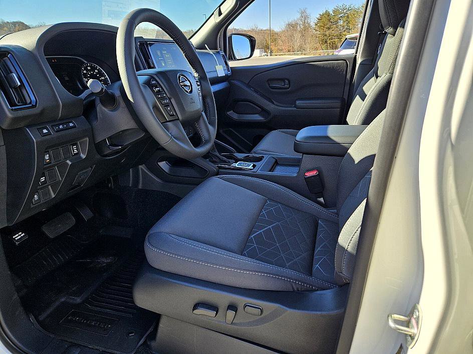 New 2026 Nissan Frontier SV w/ SV Convenience Package image 7