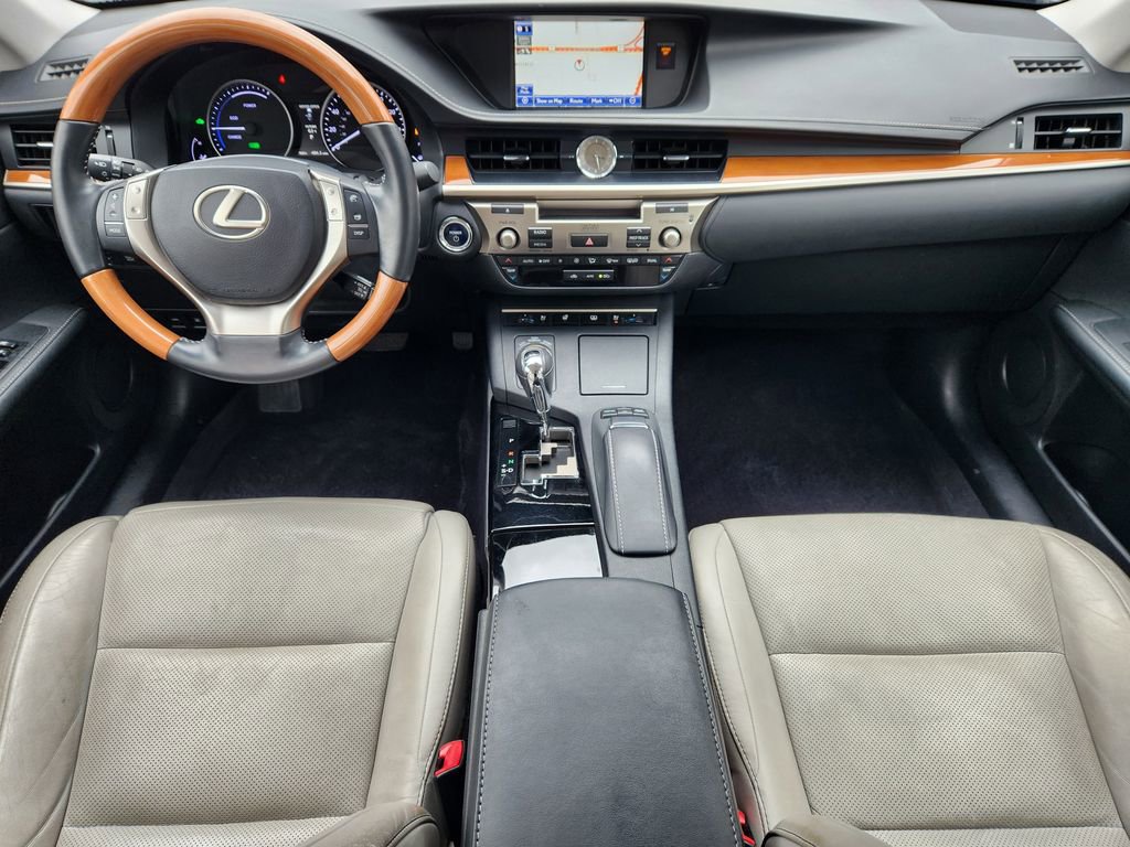 Used 2014 Lexus ES 300h image 19