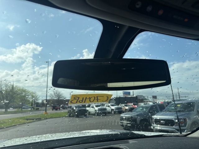 Used 2020 Chevrolet Silverado 2500 Custom w/ Custom Value Package image 27