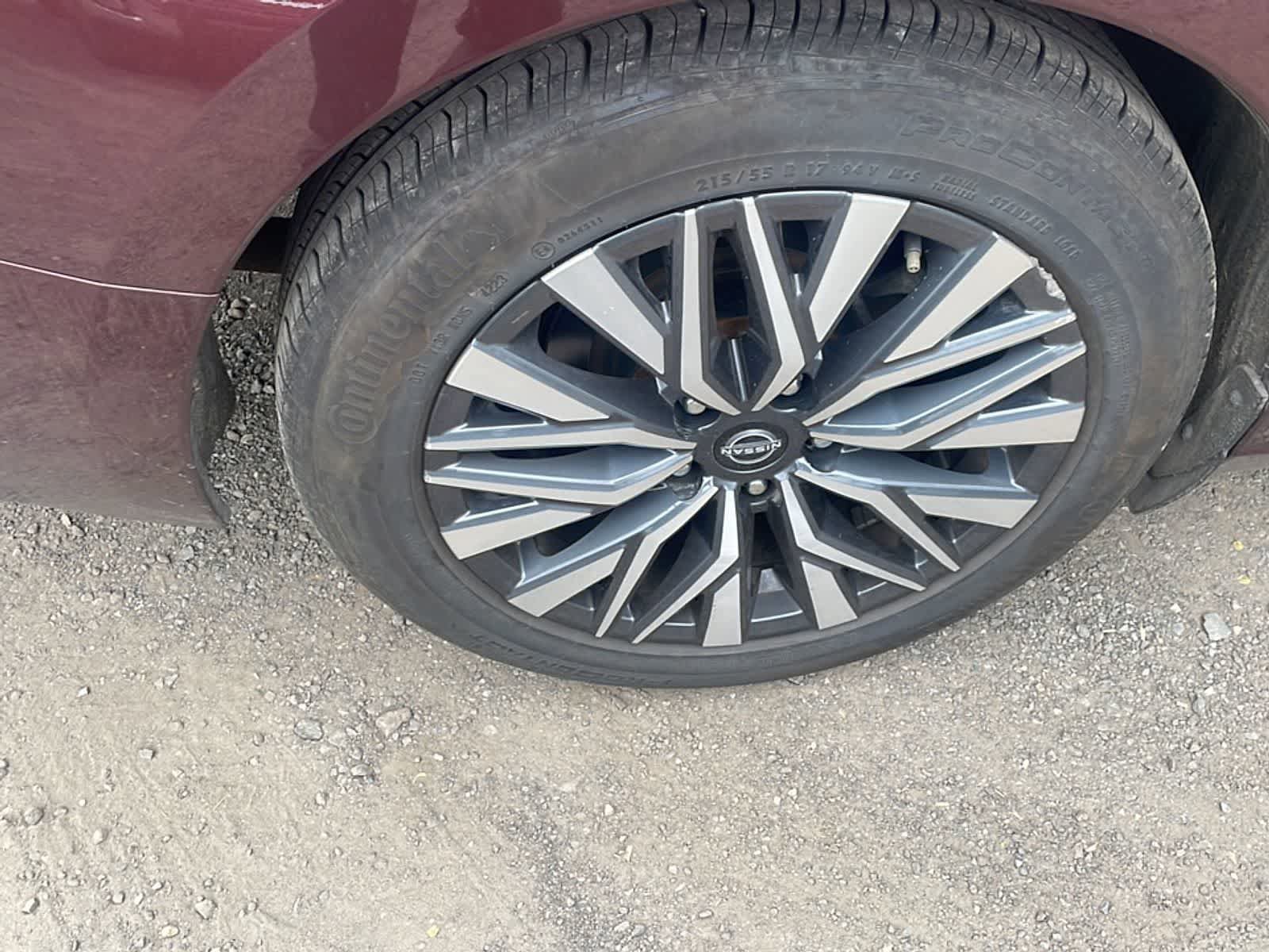 Used 2024 Nissan Altima 2.5 SV FWD image 20
