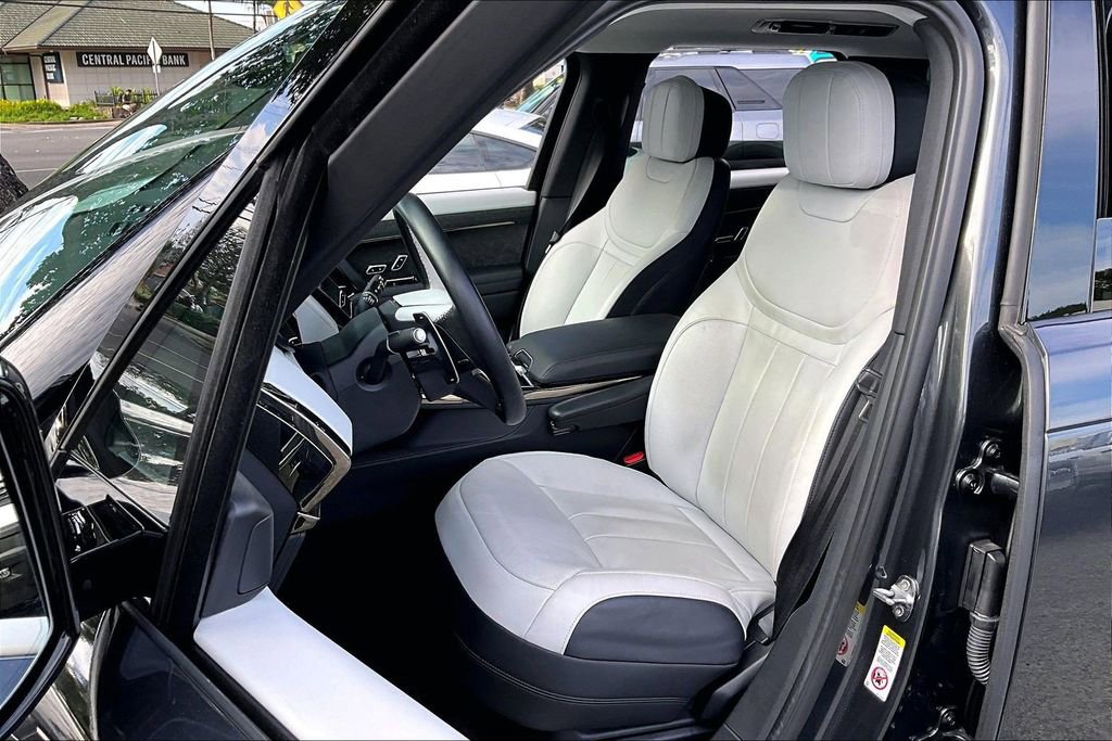 Used 2025 Land Rover Range Rover Sport Dynamic SE image 27