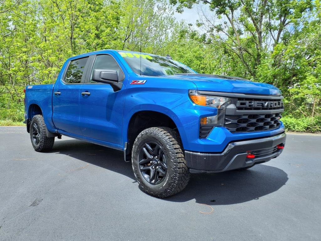 Used 2022 Chevrolet Silverado 1500 Custom Trail Boss AWD/4WD image 1