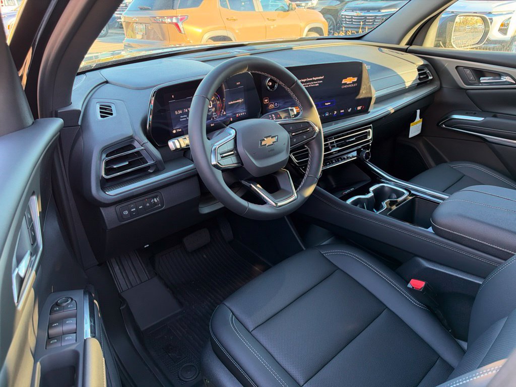 New 2027 Chevrolet Traverse LT w/ Driver Confidence Package AWD/4WD image 23