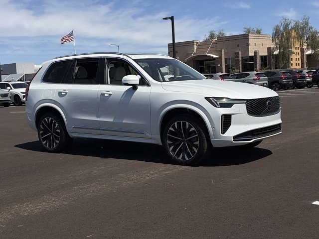 New 2026 Volvo XC90 B6 Ultra w/ Protection Package AWD/4WD image 4