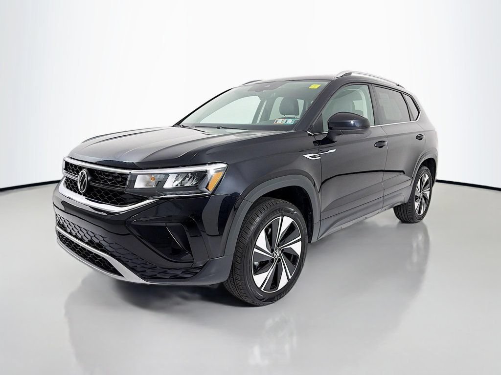 Certified 2023 Volkswagen Taos SE AWD/4WD image 3