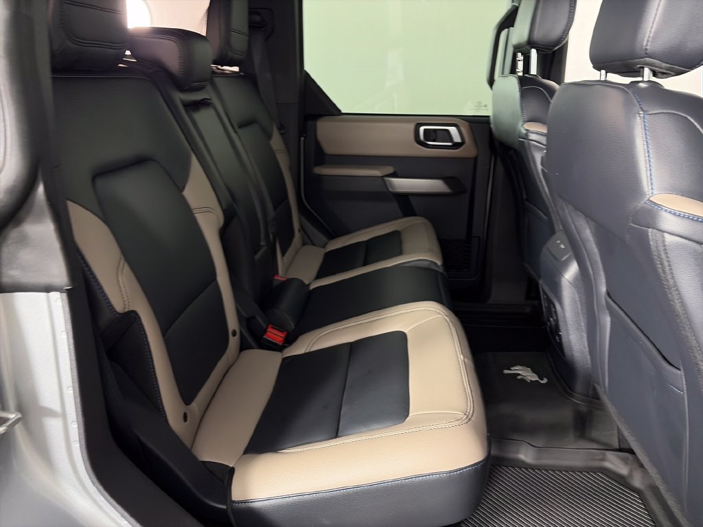 Used 2023 Ford Bronco Wildtrak AWD/4WD image 31