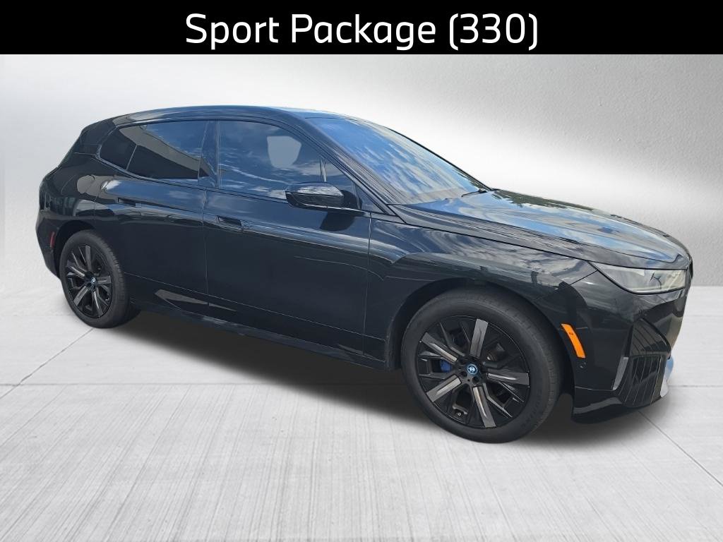 Certified 2024 BMW iX xDrive50 w/ Premium Package AWD/4WD image 5