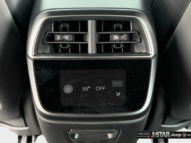 Used 2022 Lucid Air Grand Touring image 25