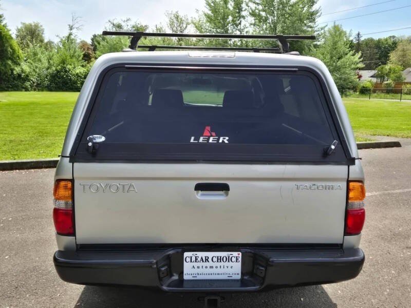 Used 2002 Toyota Tacoma 2WD Regular Cab w/ Enhancement Pkg image 4