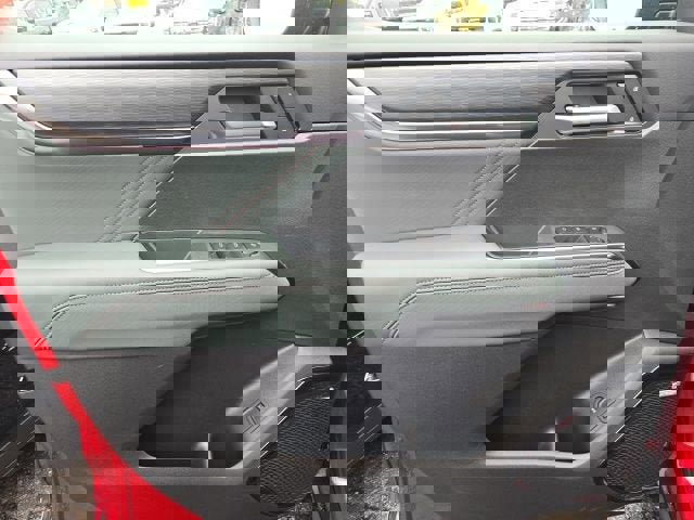 New 2026 GMC Acadia AT4 w/ LPO, Floor Liner Package image 19