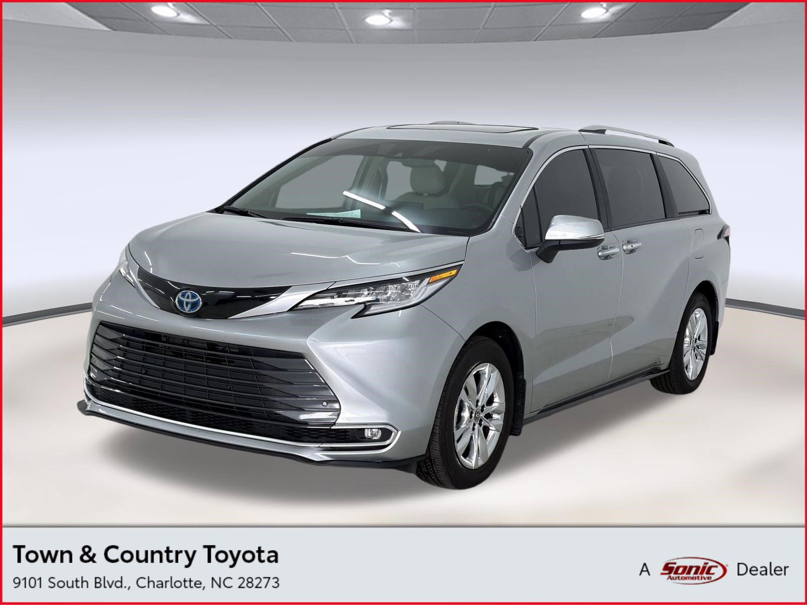 Used 2025 Toyota Sienna Limited