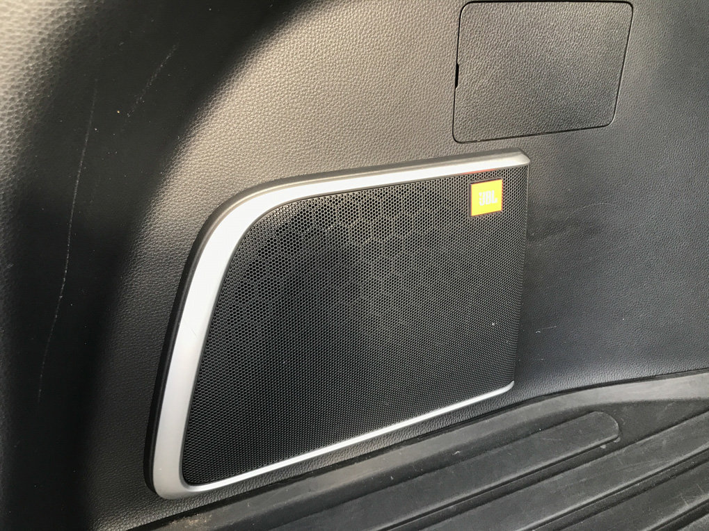 Used 2022 Toyota Venza XLE image 29