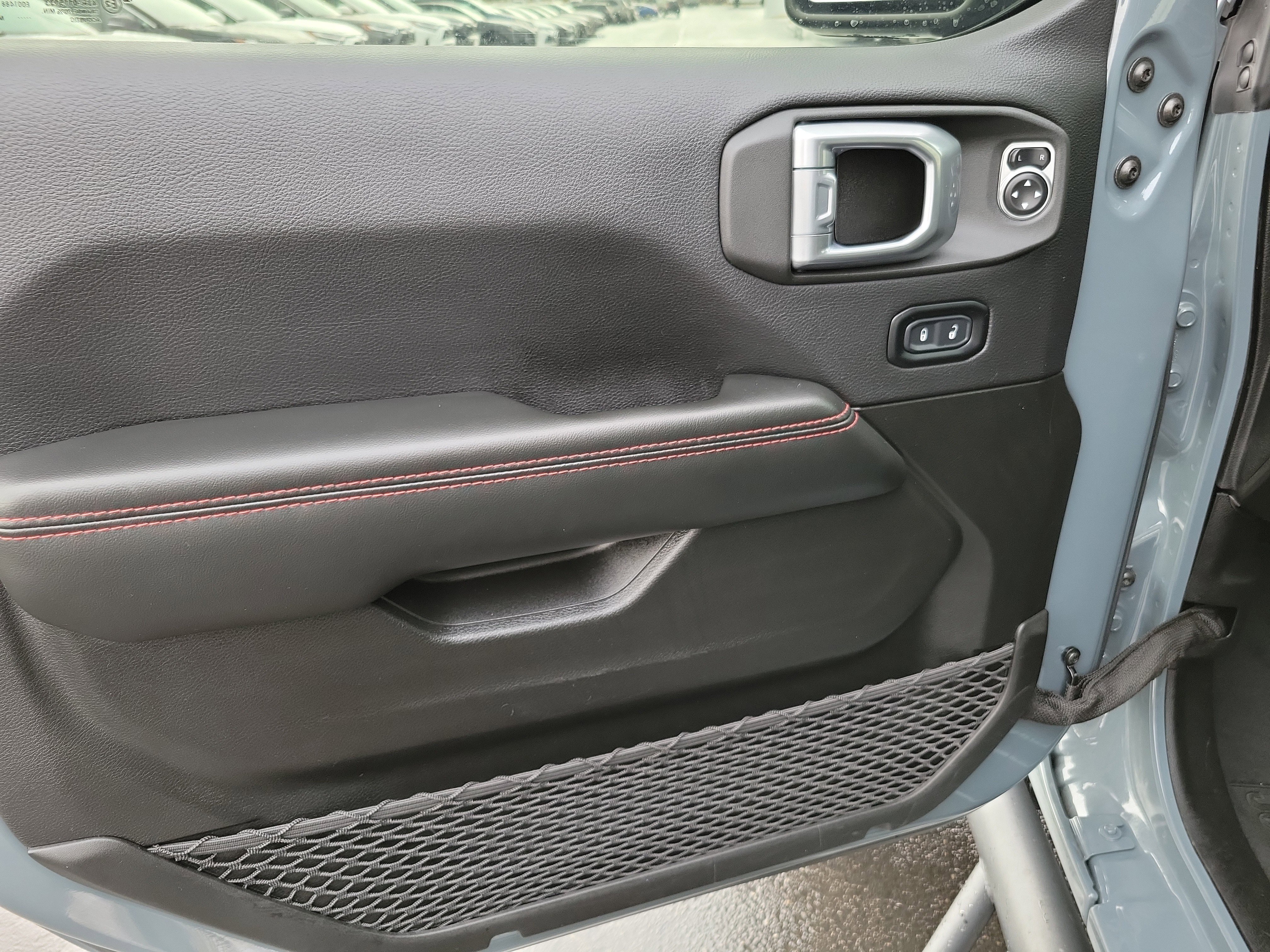 Used 2024 Jeep Wrangler Unlimited Rubicon image 20