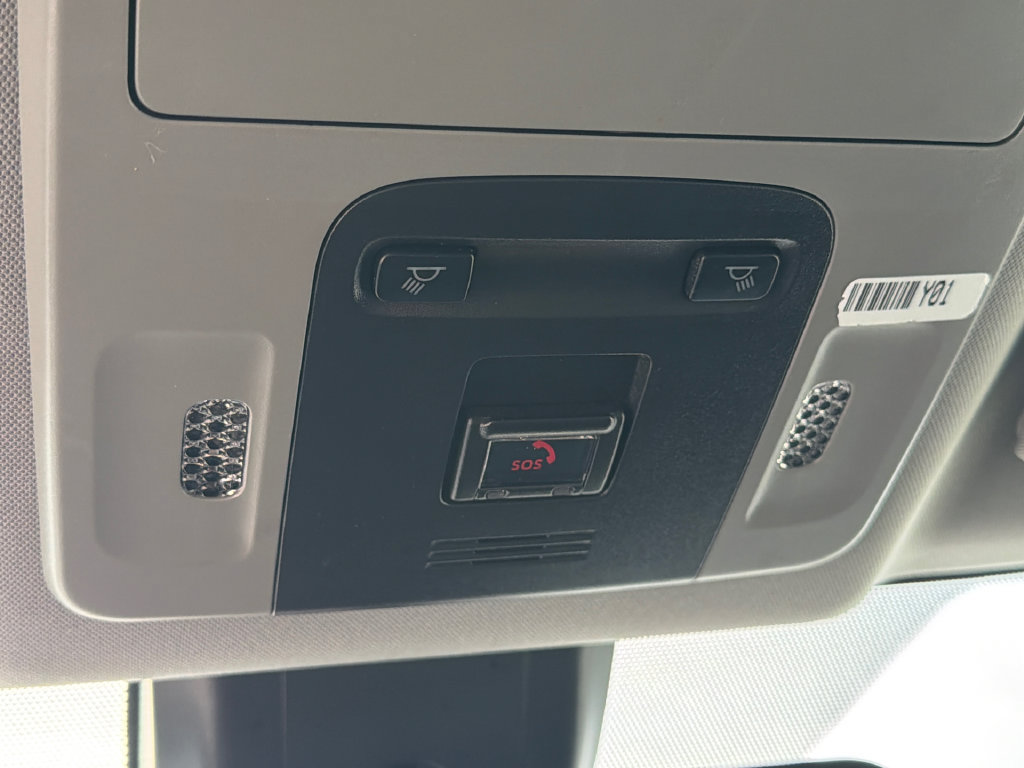 Used 2020 Toyota Camry SE FWD image 29
