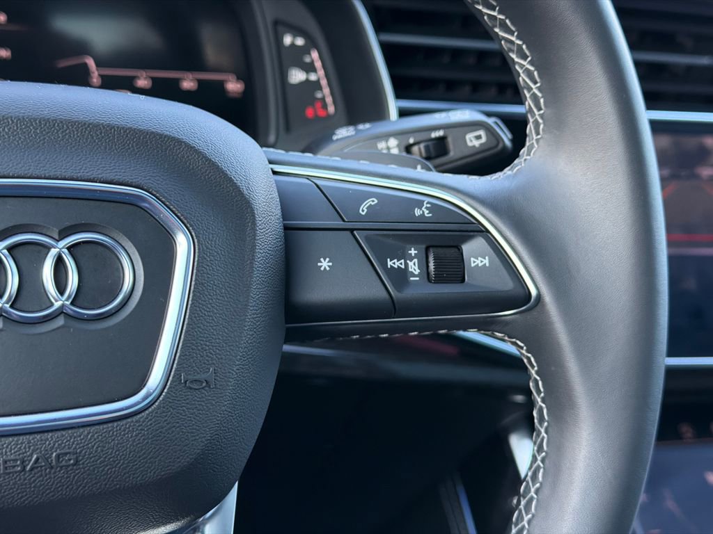Used 2025 Audi Q7 3.0T Premium Plus image 25