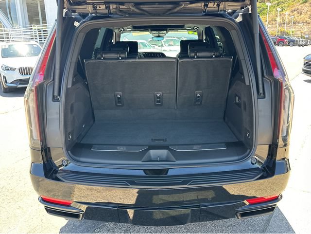 Certified 2024 Cadillac Escalade Sport Platinum w/ LPO, ONYX Package AWD/4WD image 31