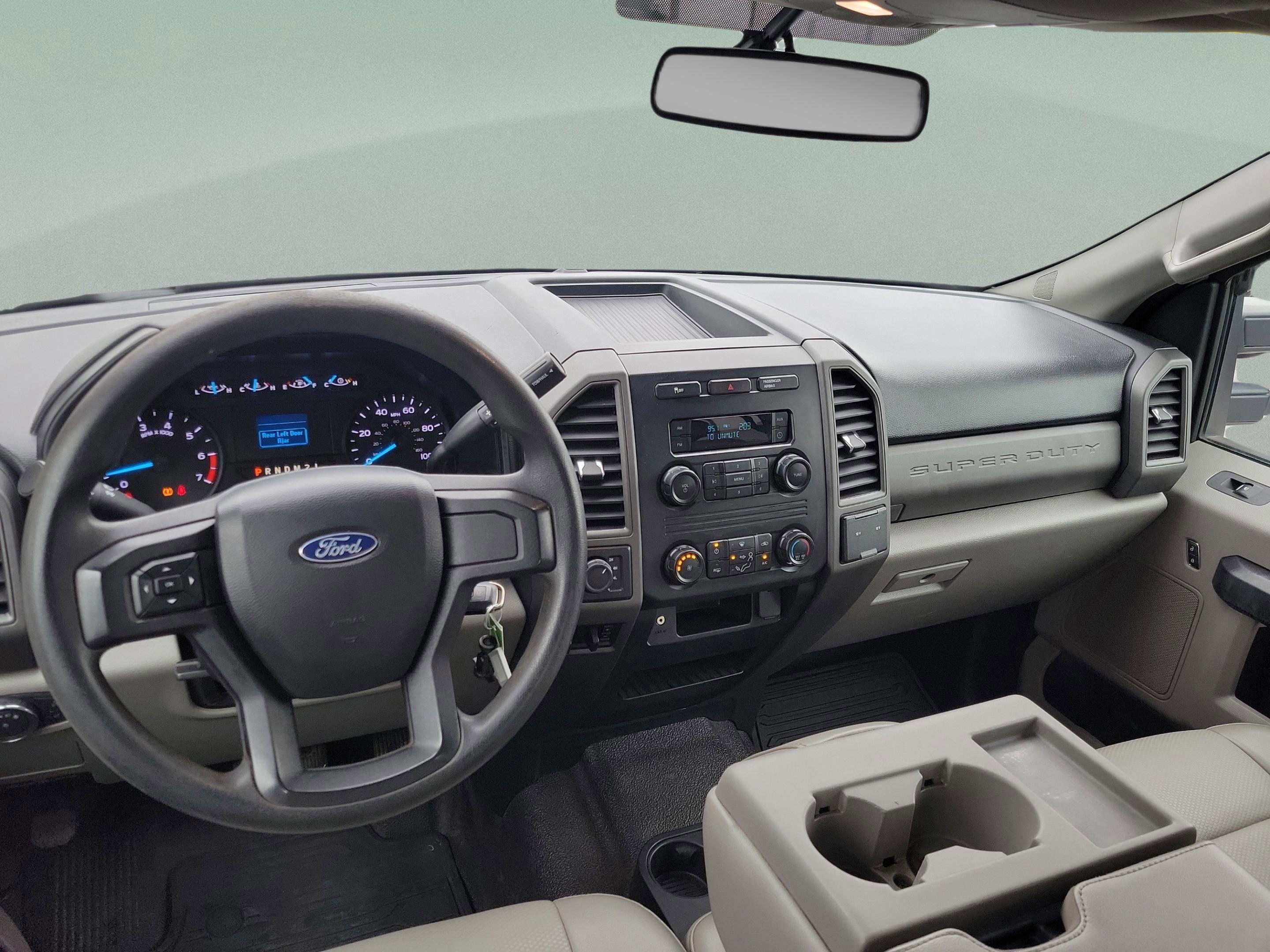 Used 2019 Ford F250 XL w/ Power Equipment Group image 17