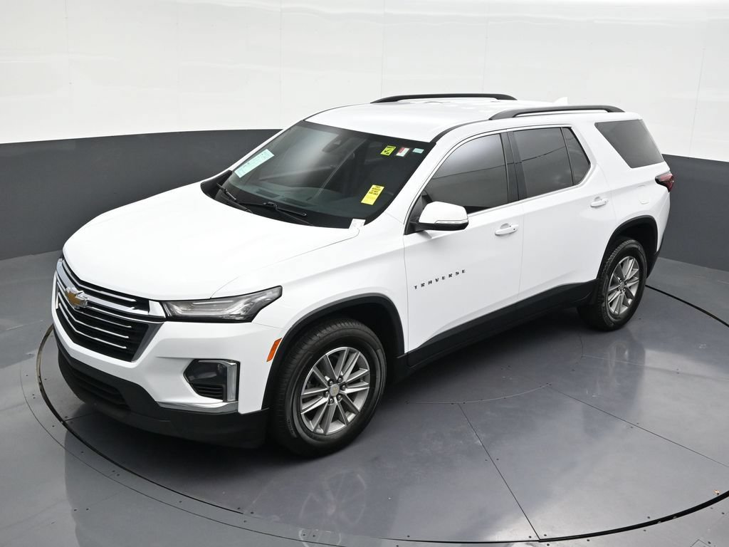 Used 2023 Chevrolet Traverse LT FWD image 24