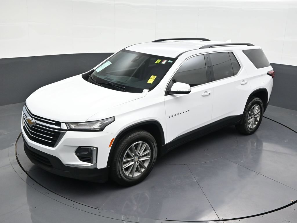 Used 2023 Chevrolet Traverse LT image 24